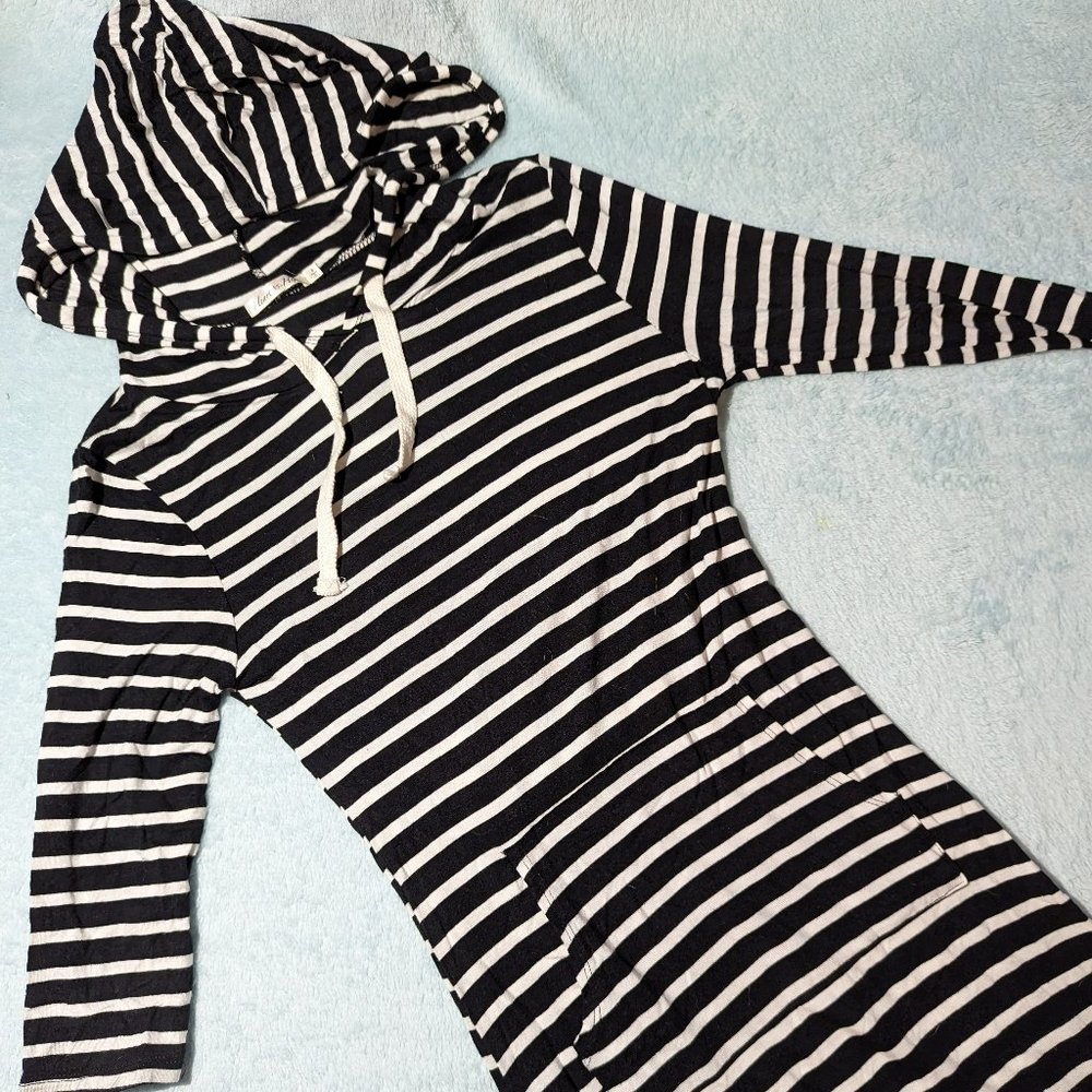 Striped Form Fitted Hooded Long Sleeve Dress